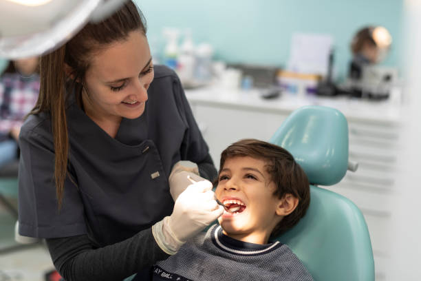 Best Emergency Tooth Extraction in Woodstock, IL